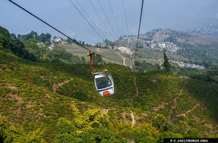 ride-on-the-Darjeeling-Ropeway-