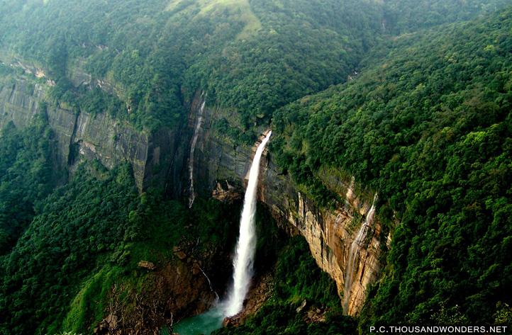 Nohkalikai-Waterfalls